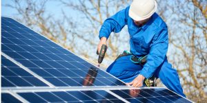 Installation Maintenance Panneaux Solaires Photovoltaïques à Bazus-Aure
